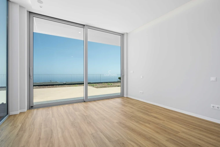 Moradia T3 para Venda em Estreito da Calheta Foto 27