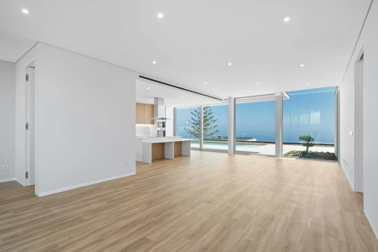 Moradia T3 para Venda em Estreito da Calheta Foto 19