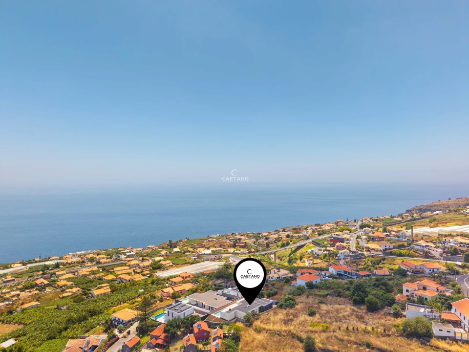 Moradia T3 para Venda em Estreito da Calheta Foto 58
