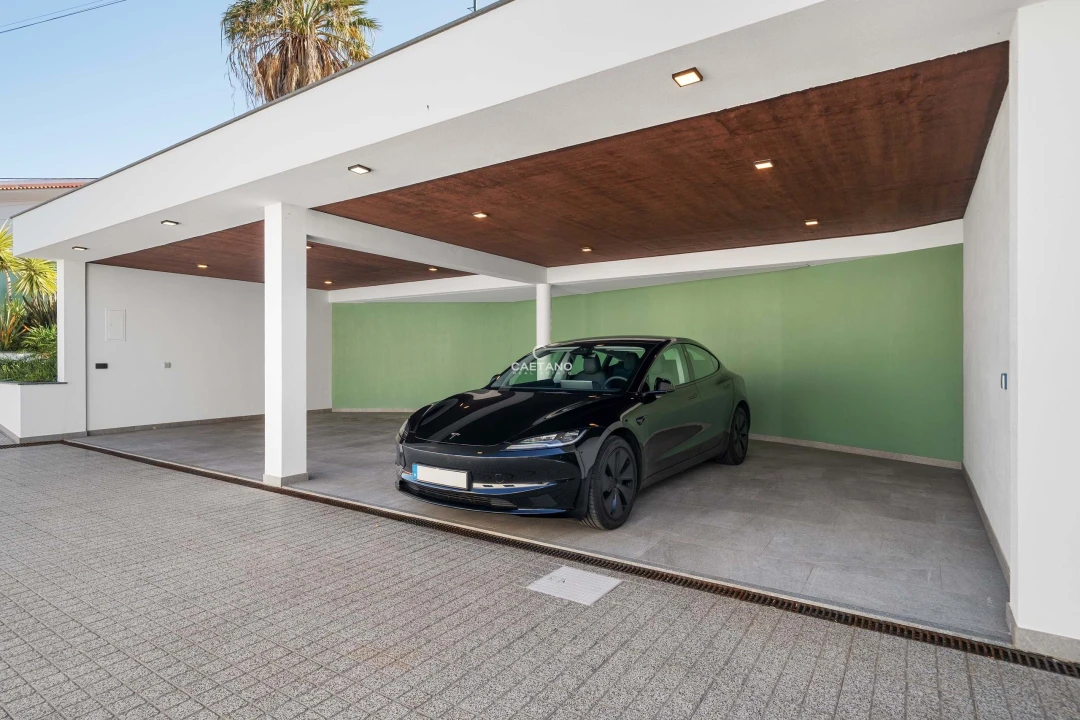 Moradia T3 para Venda em Arco da Calheta Foto 28
