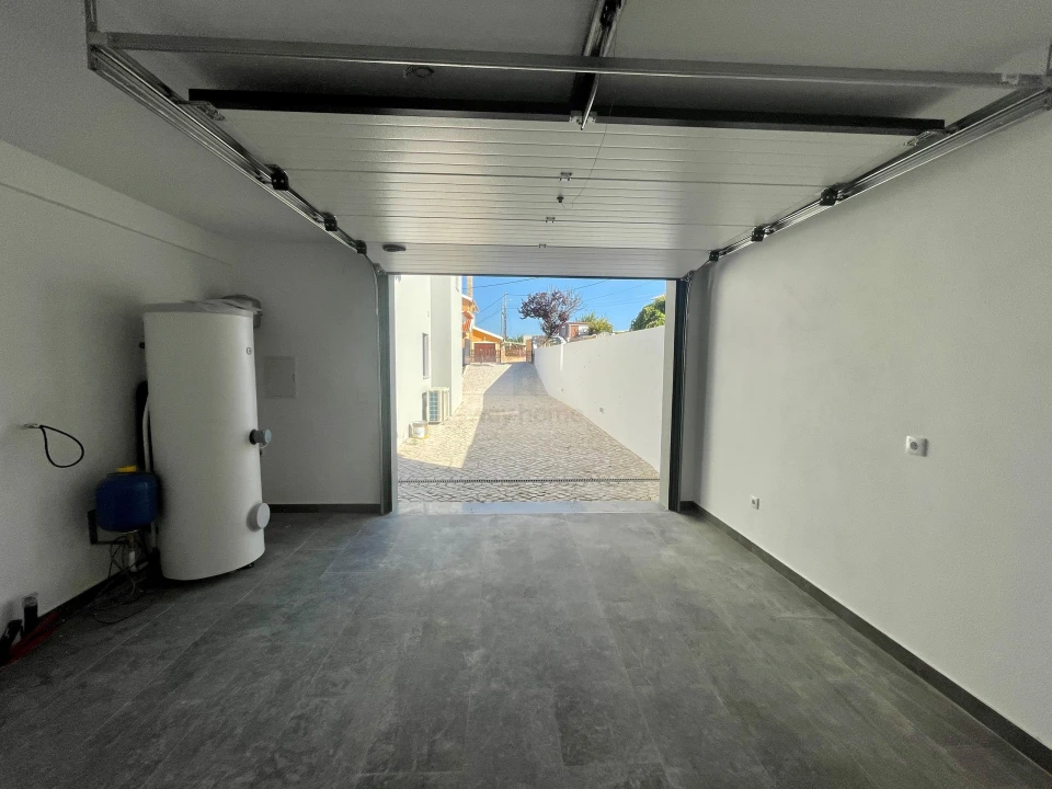 Moradia T6 para Venda em Ventosa Foto 40