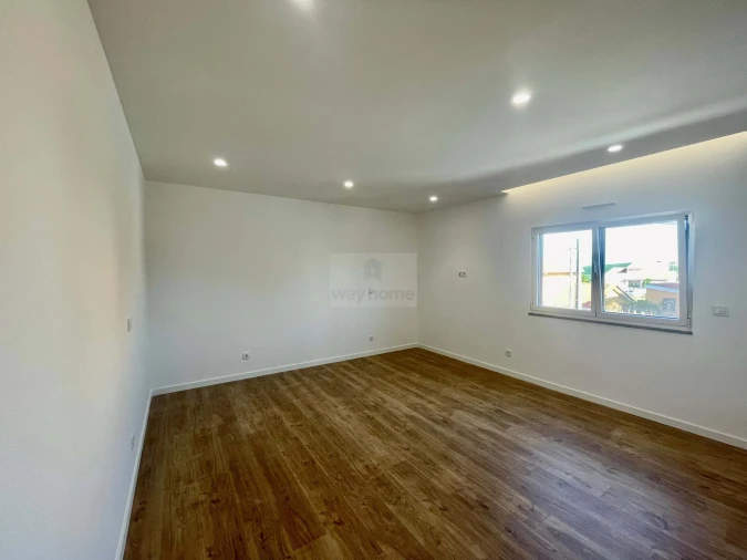 Apartamento T6 para Venda em Ventosa Foto 21