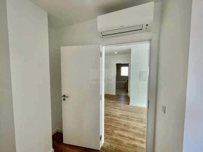 Apartamento T6 para Venda em Ventosa Foto 26