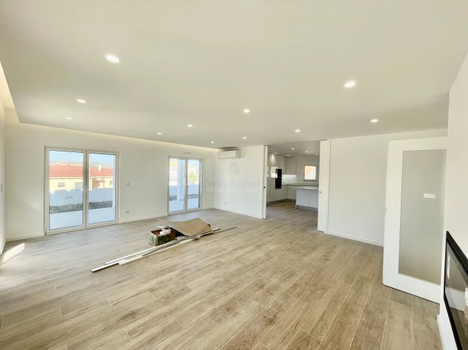 Apartamento T6 para Venda em Ventosa Foto 12