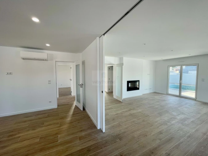 Apartamento T6 para Venda em Ventosa Foto 14