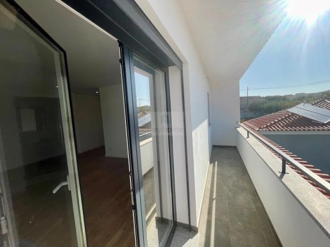 Apartamento T6 para Venda em Ventosa Foto 32