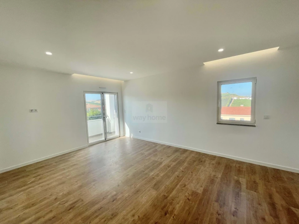 Moradia T6 para Venda em Ventosa Foto 27