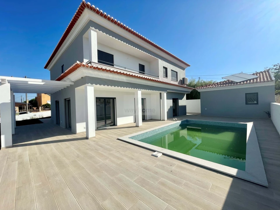 Moradia T6 para Venda em Ventosa Foto 3