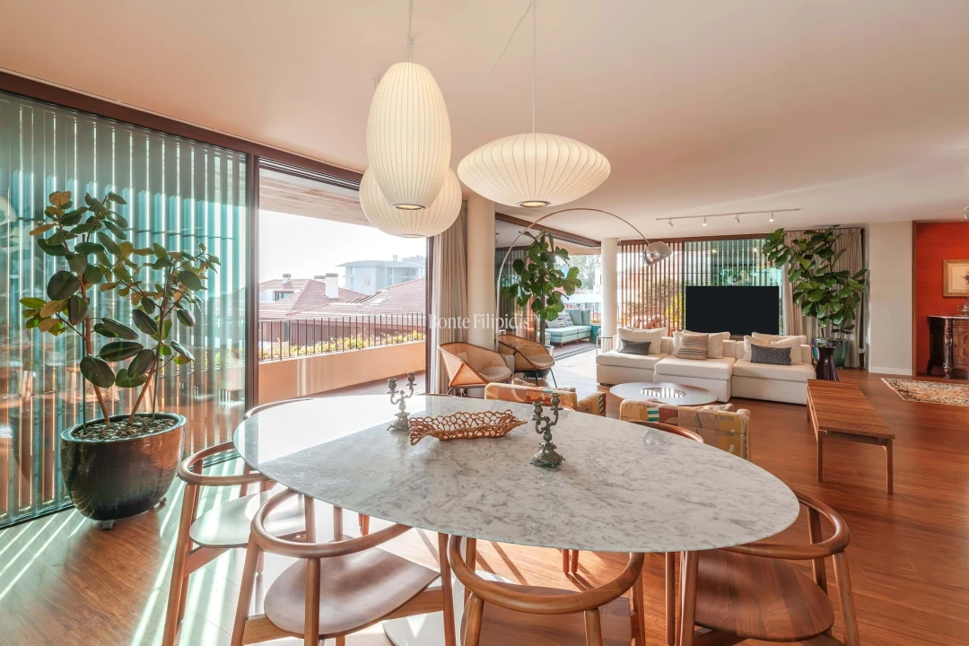 Apartamento T4 para Venda em Cascais e Estoril Foto 12