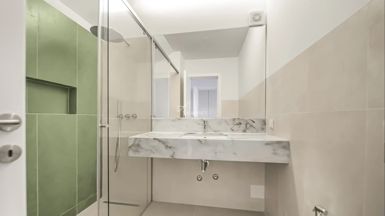 Moradia T3 para Venda em Santa Maria do Castelo e Santiago e Santa Susana Foto 23