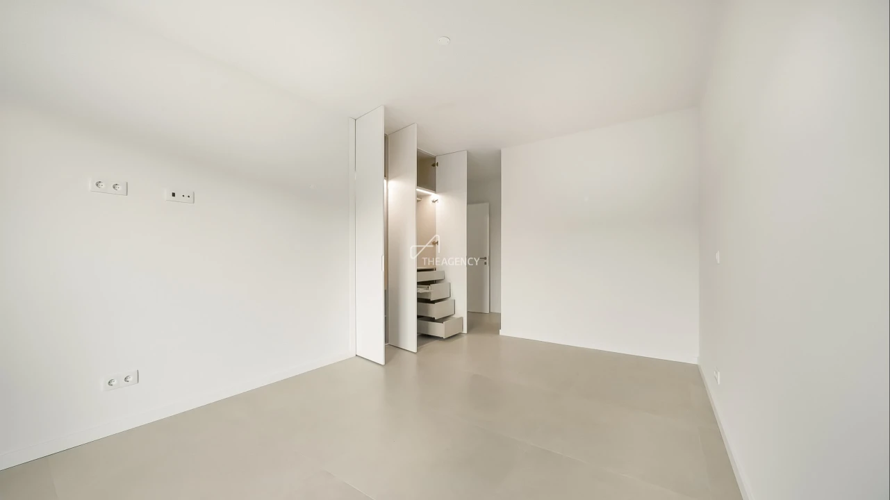 Moradia T3 para Venda em Santa Maria do Castelo e Santiago e Santa Susana Foto 22