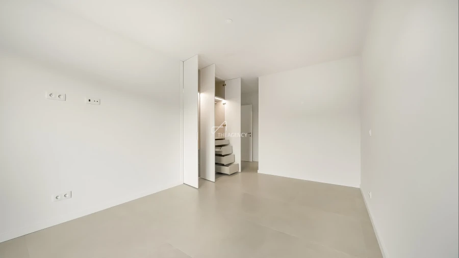 Moradia T3 para Venda em Santa Maria do Castelo e Santiago e Santa Susana Foto 22