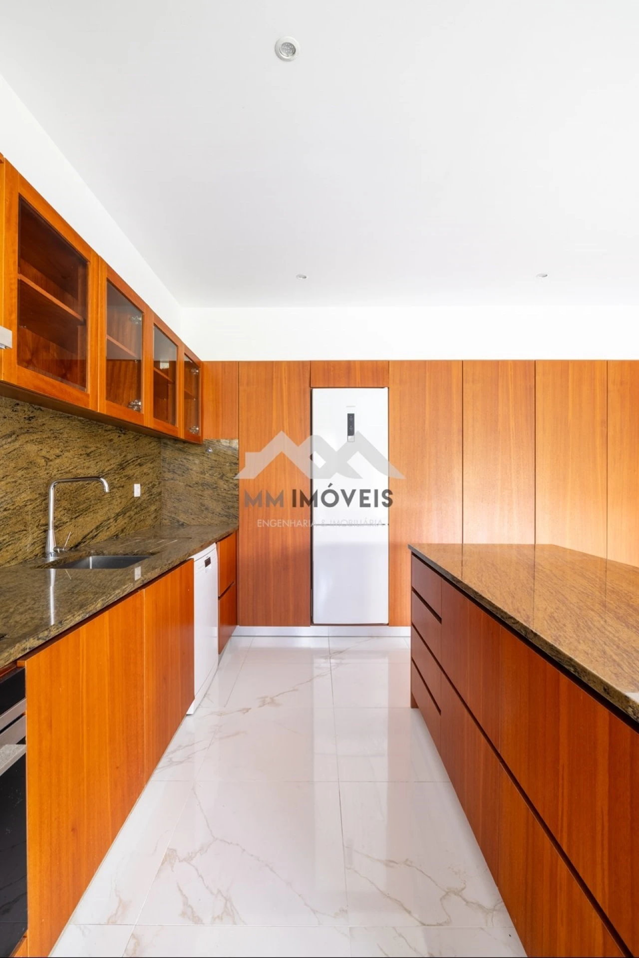 Apartamento T2 para Arrendamento em Cedofeita, Santo Ildefonso, Sé, Miragaia, São Nicolau e Vitória Foto 11