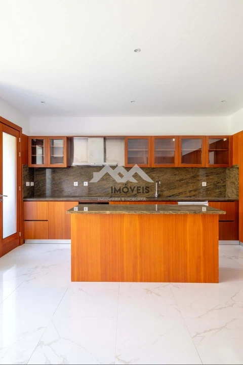 Apartamento T2 para Arrendamento em Cedofeita, Santo Ildefonso, Sé, Miragaia, São Nicolau e Vitória