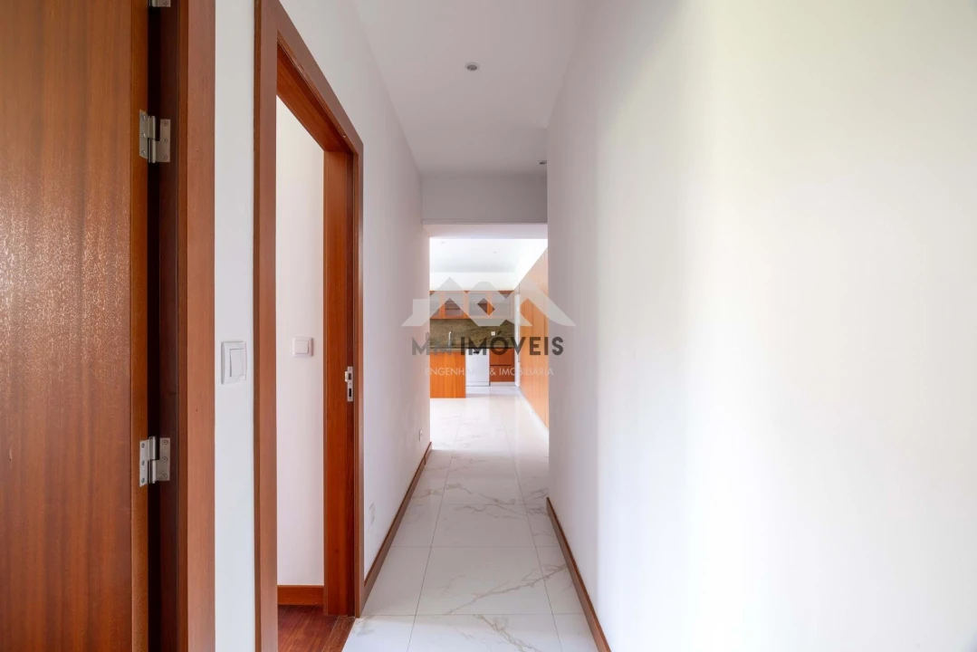 Apartamento T2 para Arrendamento em Cedofeita, Santo Ildefonso, Sé, Miragaia, São Nicolau e Vitória Foto 7