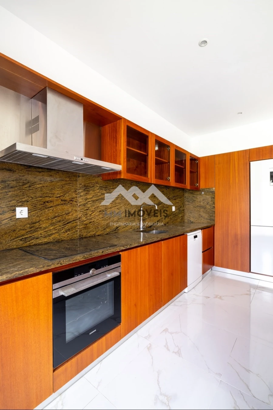 Apartamento T2 para Arrendamento em Cedofeita, Santo Ildefonso, Sé, Miragaia, São Nicolau e Vitória Foto 19