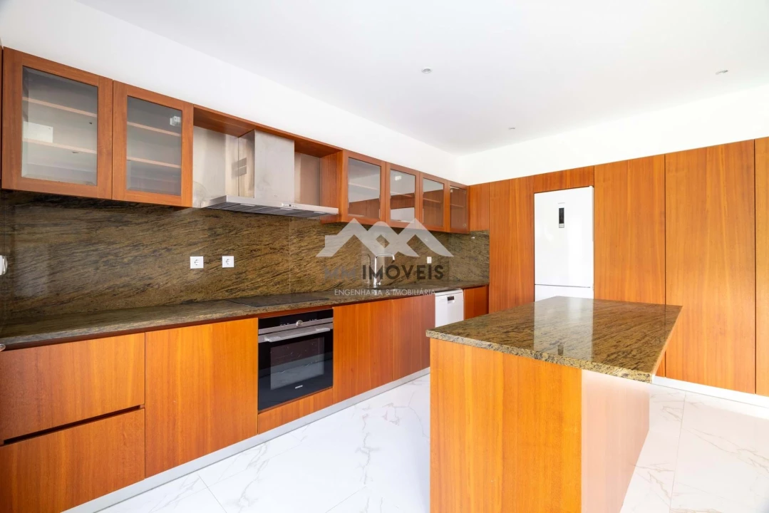 Apartamento T2 para Arrendamento em Cedofeita, Santo Ildefonso, Sé, Miragaia, São Nicolau e Vitória Foto 10