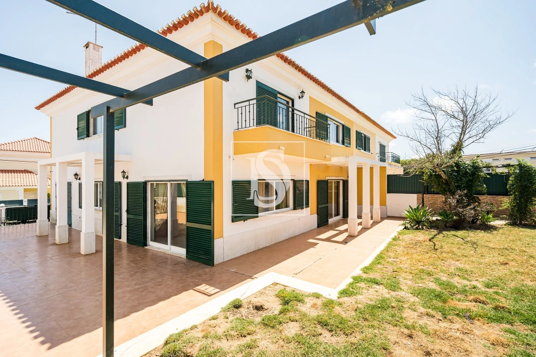 Moradia T4 para Venda em Agualva e Mira-Sintra Foto 25