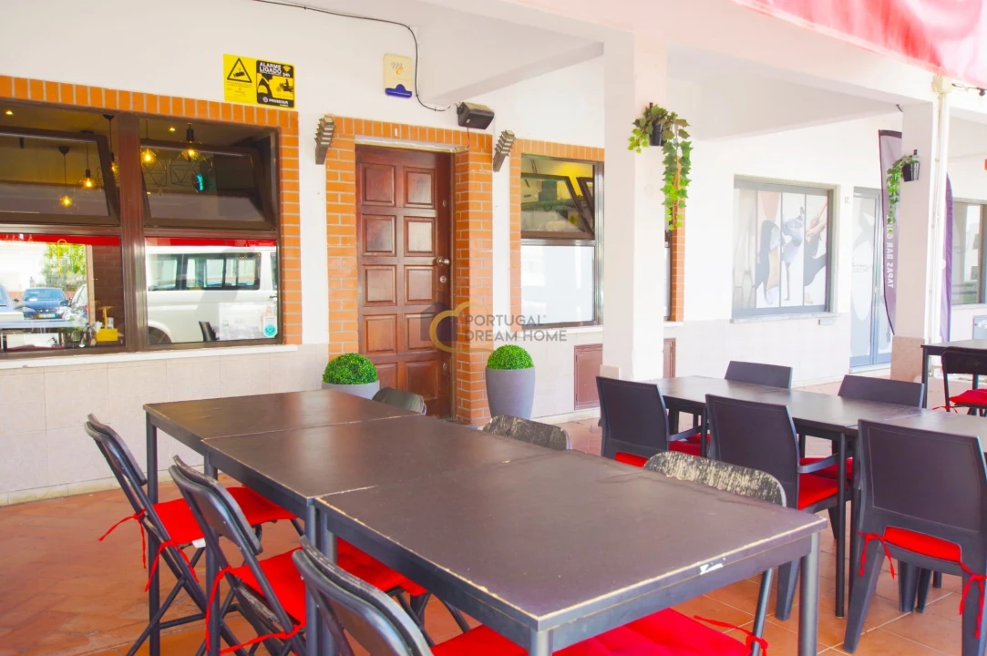 Negócio para Venda em Albufeira e Olhos de Água Foto 4