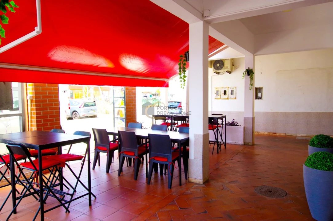 Negócio para Venda em Albufeira e Olhos de Água Foto 7