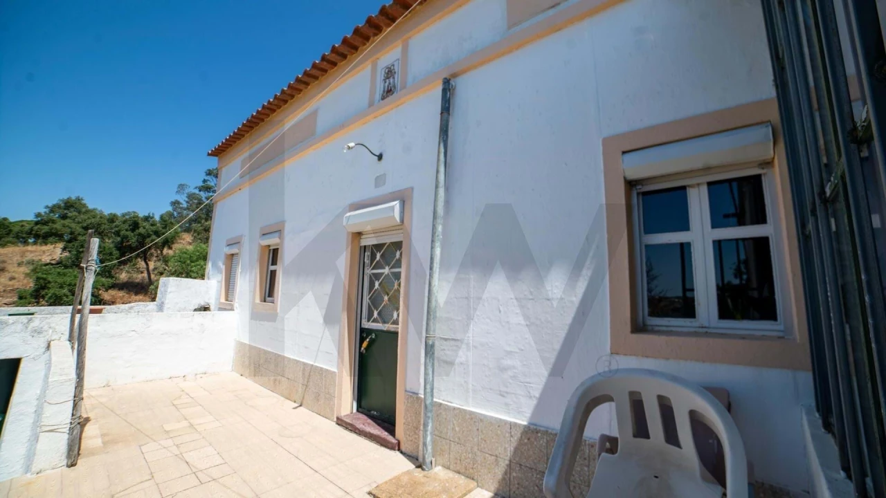 Moradia T3 para Venda em São Brás de Alportel Foto 4