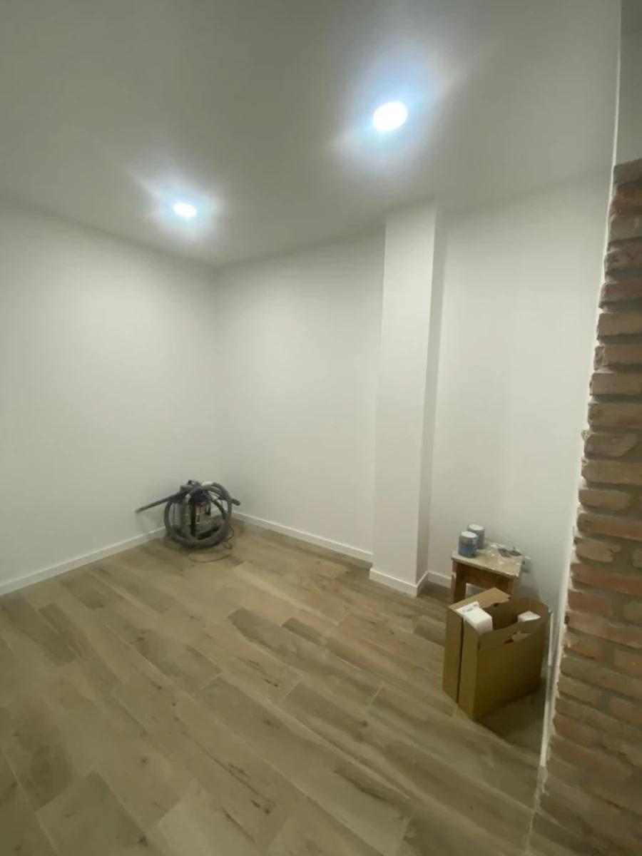 Negócio para Arrendamento em São Vicente Foto 6