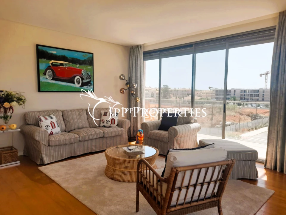 Apartamento T2 para Venda em Quarteira Foto 5