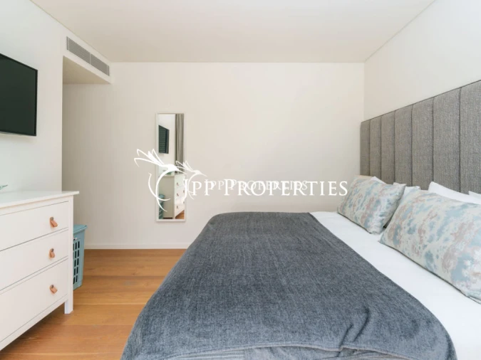 Apartamento T2 para Venda em Quarteira Foto 8