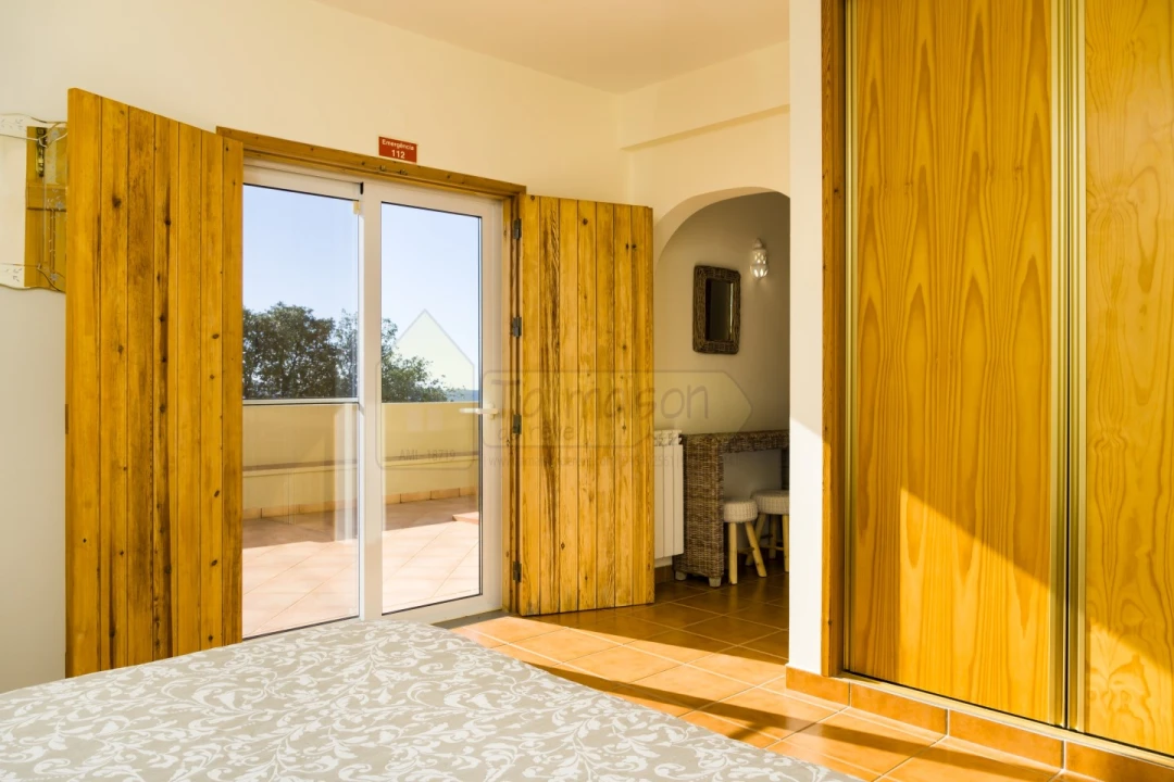 Moradia T3 para Venda em Querença, Tôr e Benafim Foto 7