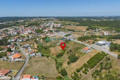 Terreno para Venda em Parceiros e Azoia