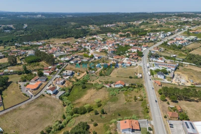 Terreno para Venda em Parceiros e Azoia