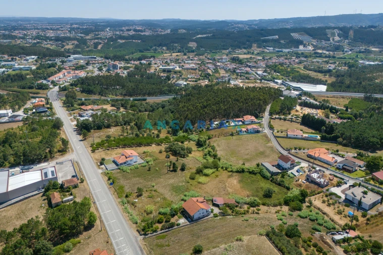 Terreno para Venda em Parceiros e Azoia Foto 13