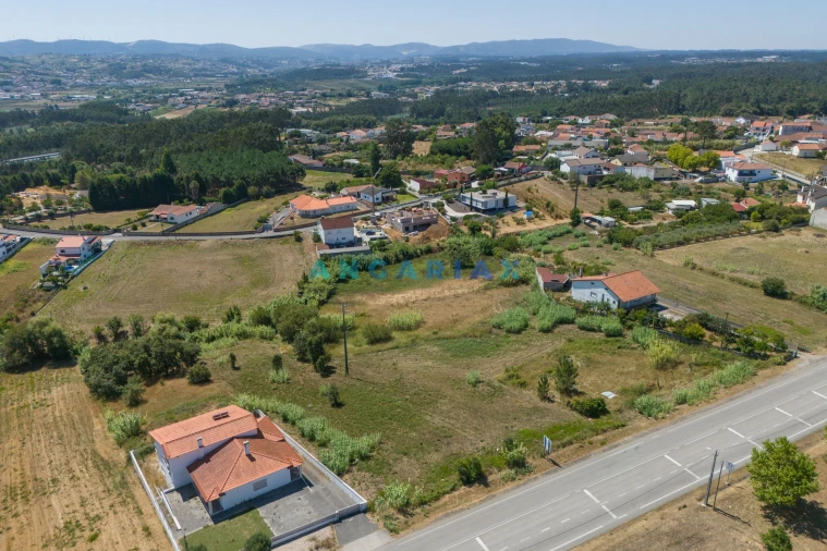 Terreno para Venda em Parceiros e Azoia Foto 7