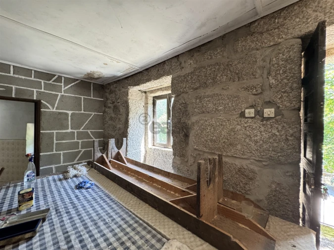 Quinta T3 para Venda em Moimenta Foto 14