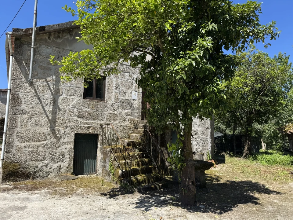 Quinta T3 para Venda em Moimenta Foto 2