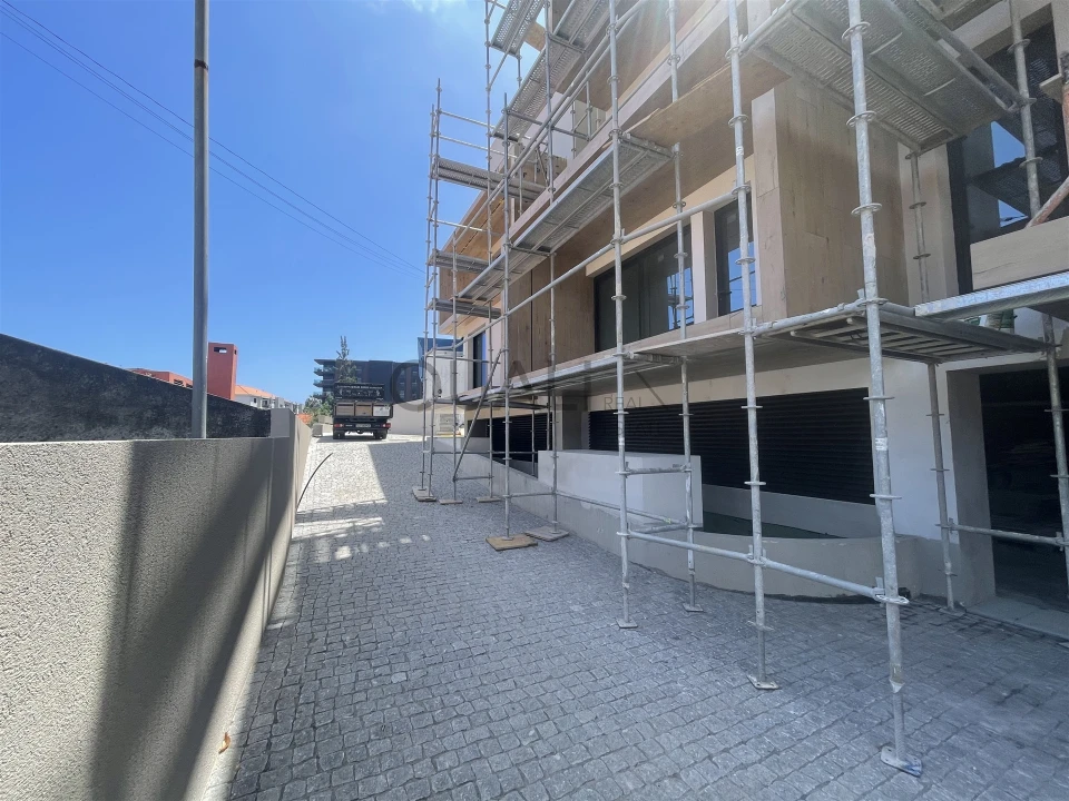 Apartamento T3 para Venda em São Martinho Foto 5
