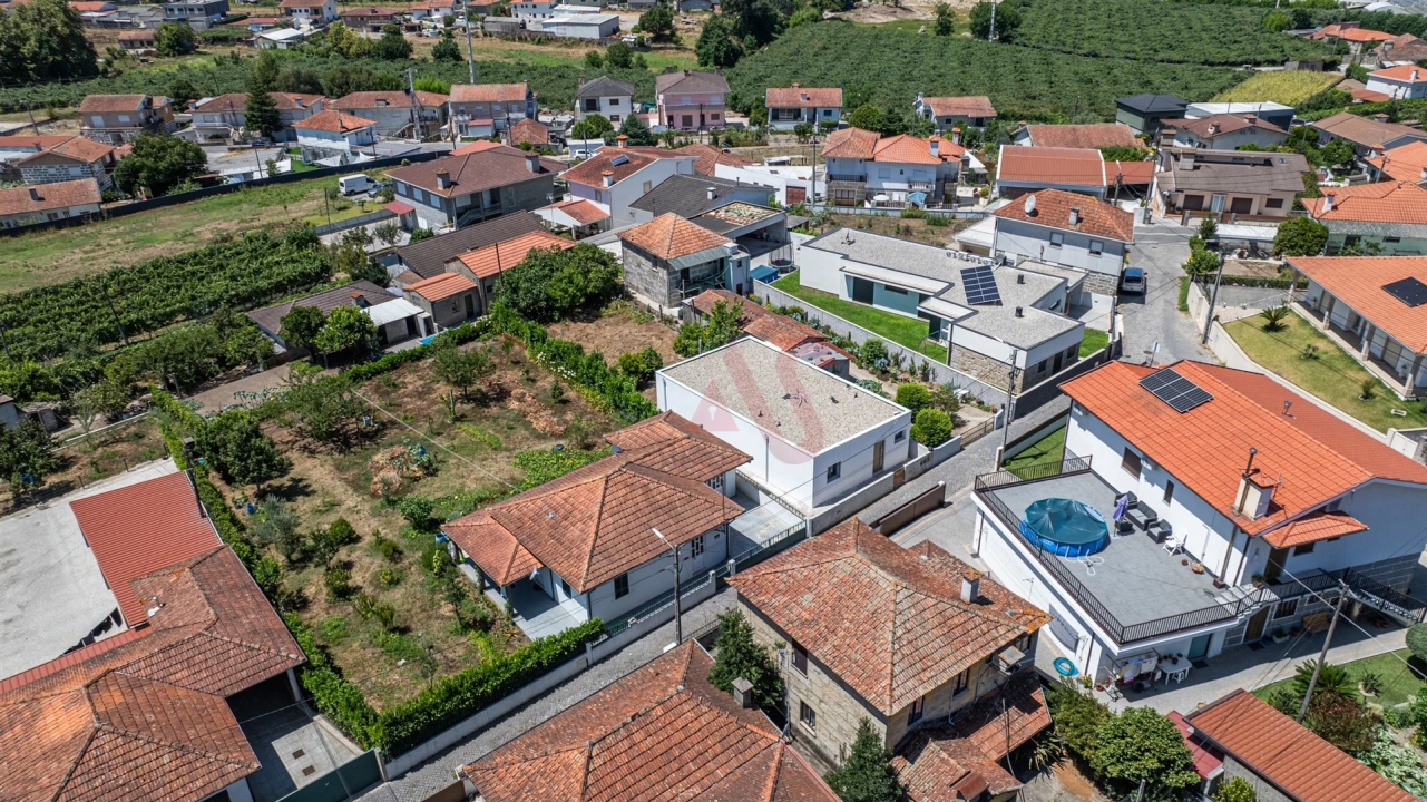 Moradia T2 para Venda em São Tomé de Negrelos Foto 4