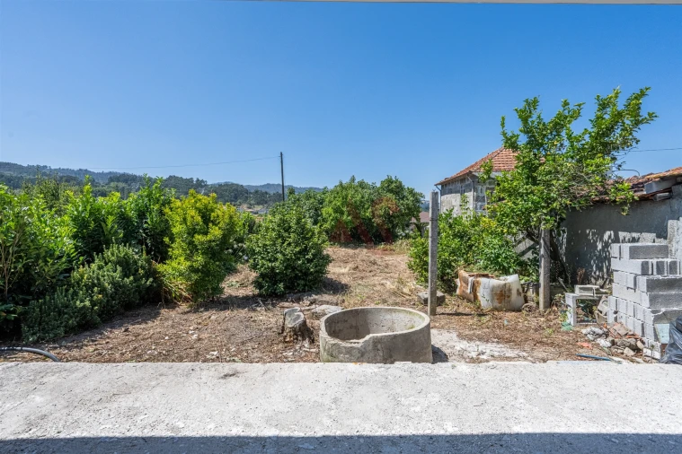 Moradia T2 para Venda em São Tomé de Negrelos Foto 6