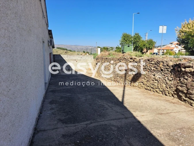 Armazém para Venda em Torre de Moncorvo Foto 7