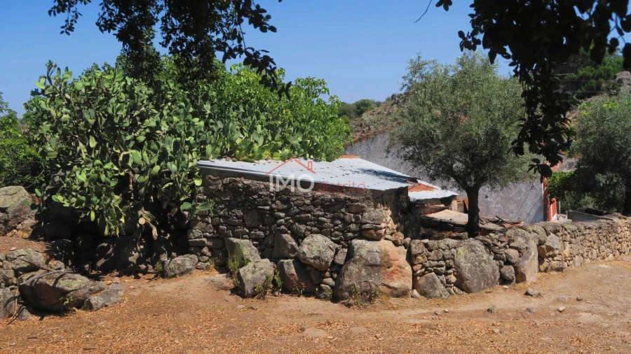 Moradia T3 para Venda em Beirã Foto 6