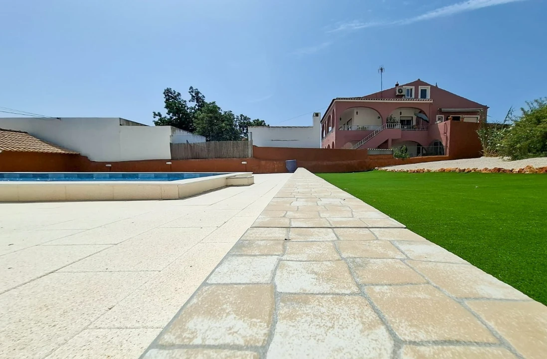 Moradia T3 para Venda em Silves Foto 4