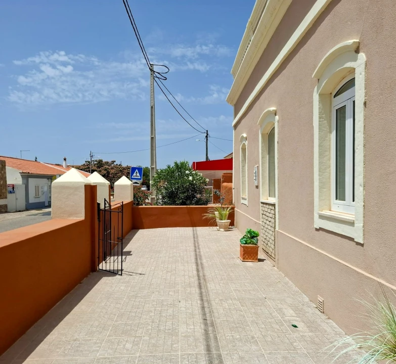 Moradia T3 para Venda em Silves Foto 48