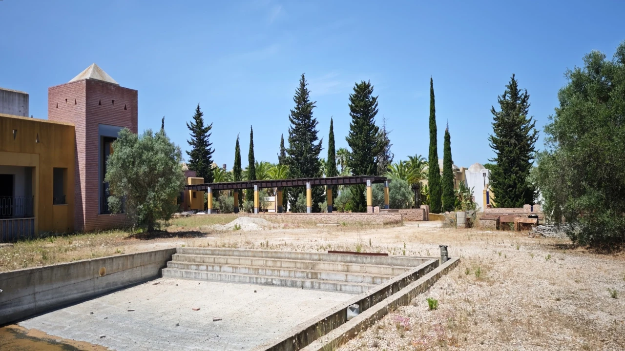 Quinta T93 para Venda em Guia Foto 56