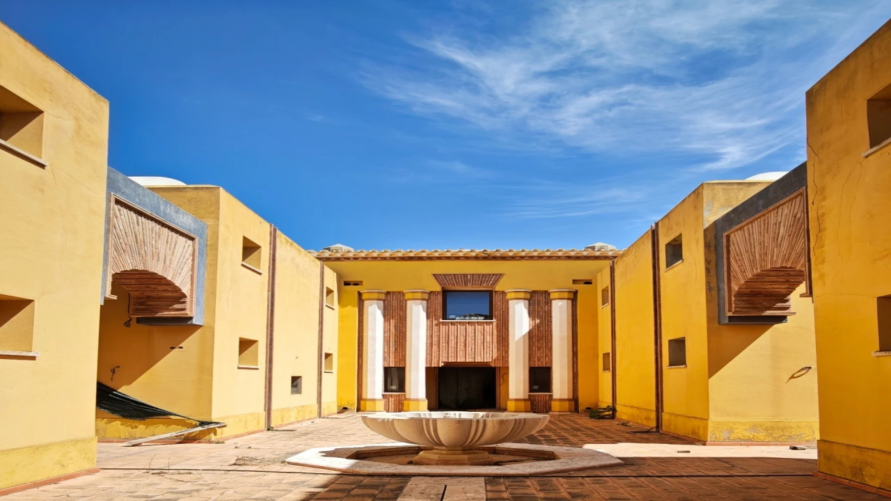 Quinta T93 para Venda em Guia Foto 46