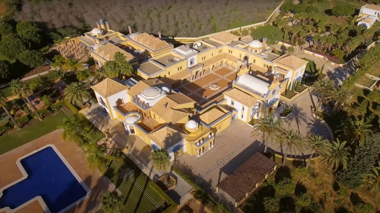 Quinta T93 para Venda em Guia Foto 5