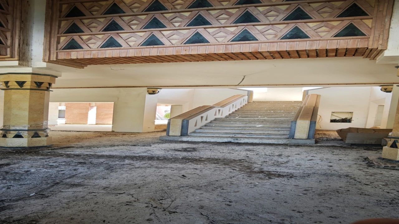 Quinta T93 para Venda em Guia Foto 69