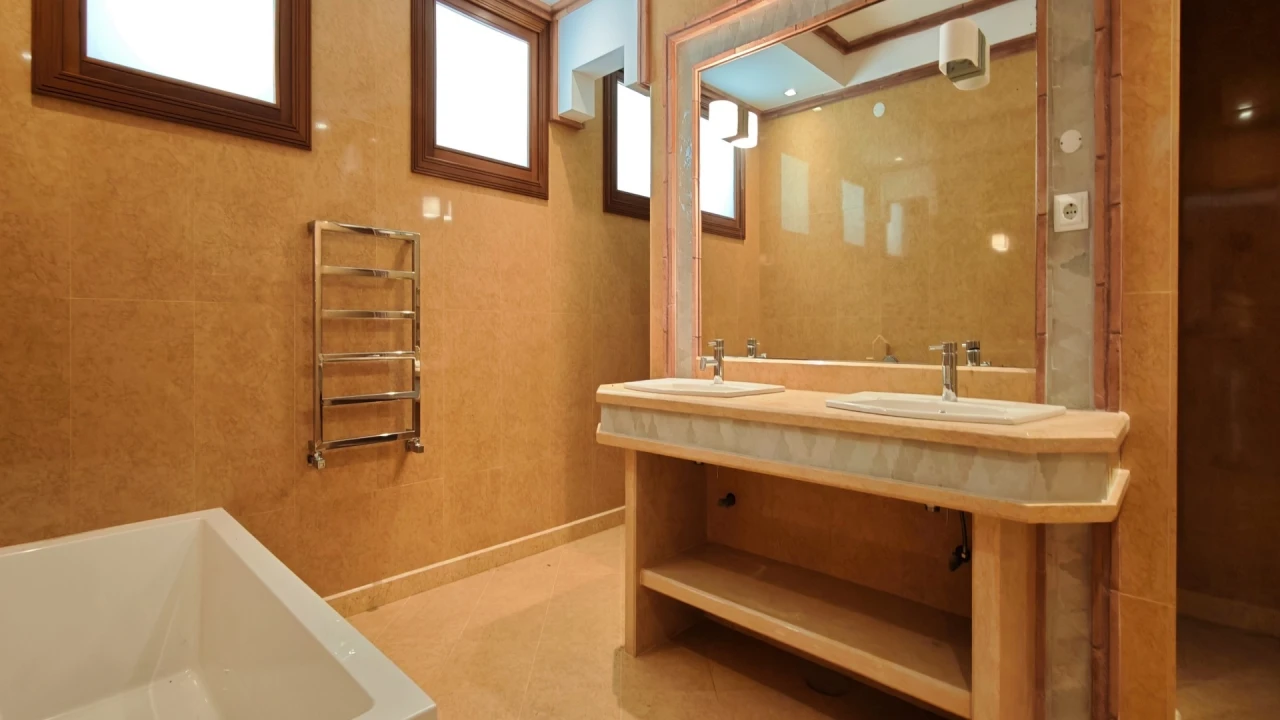 Quinta T93 para Venda em Guia Foto 52