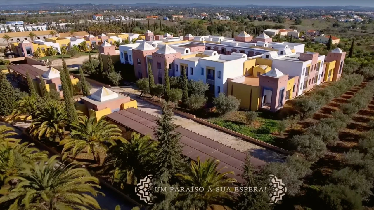 Quinta T93 para Venda em Guia Foto 1