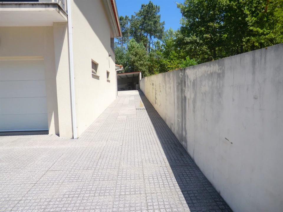 Moradia T6 para Venda em Rio de Loba Foto 32