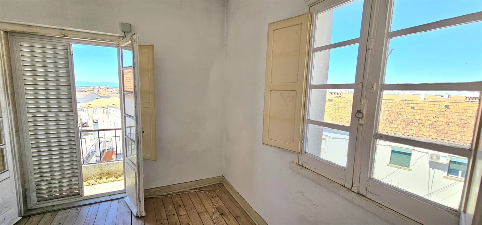 Prédio para Venda em Castelo Branco Foto 16